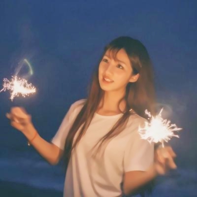 微信情侣头像唯美一对两张 盼长伴永无分别时刻