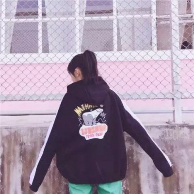 24组高清一男一女情侣头像 一人一张分开款