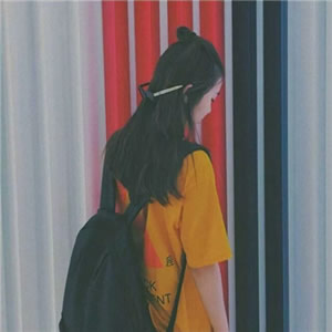 一男一女背影情侣头像合集 16张高清无水印