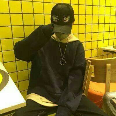 一男一女分开的高清情侣头像 26张好看合集