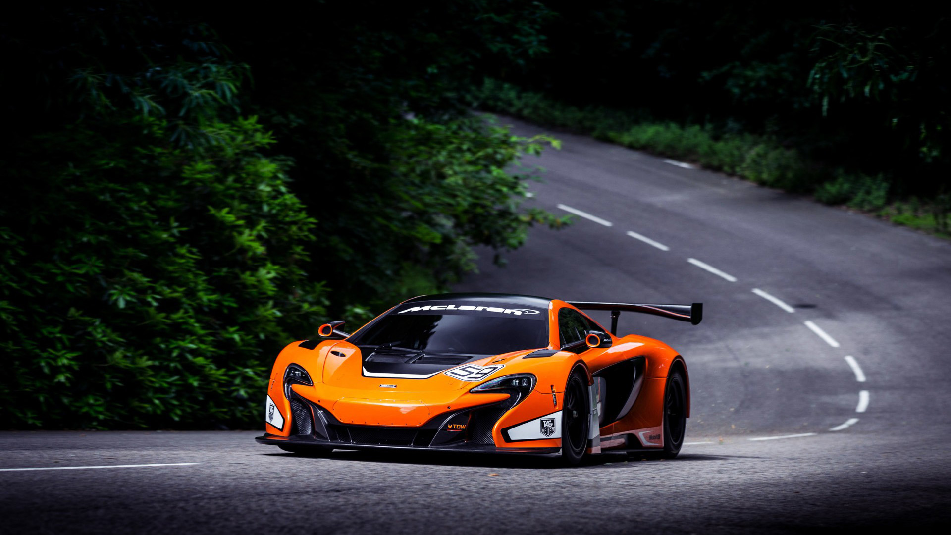 迈凯轮650S GT3跑车林间公路壁纸上新 多款高清尺寸可选