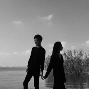 清新氛围感拉满！12组双人背影情侣头像合集