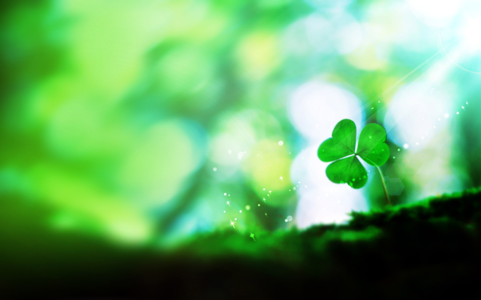 幸福三叶草电脑桌面动漫壁纸下载推荐