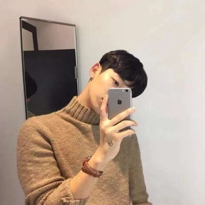 情侣手机控专属！一男一女高清情侣头像合集共26张