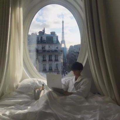 18张高清好看的一男一女唯美微信情侣头像