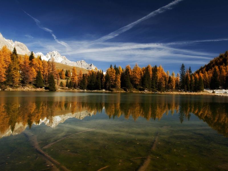 意大利圣培露秋日山湖美景壁纸合集