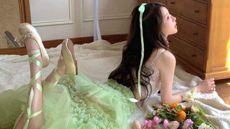 软萌芭蕾少女电脑壁纸！高清动漫美女桌面图来啦