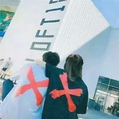 一男一女异性闺蜜头像合集 28张高清蓝颜红颜头像素材