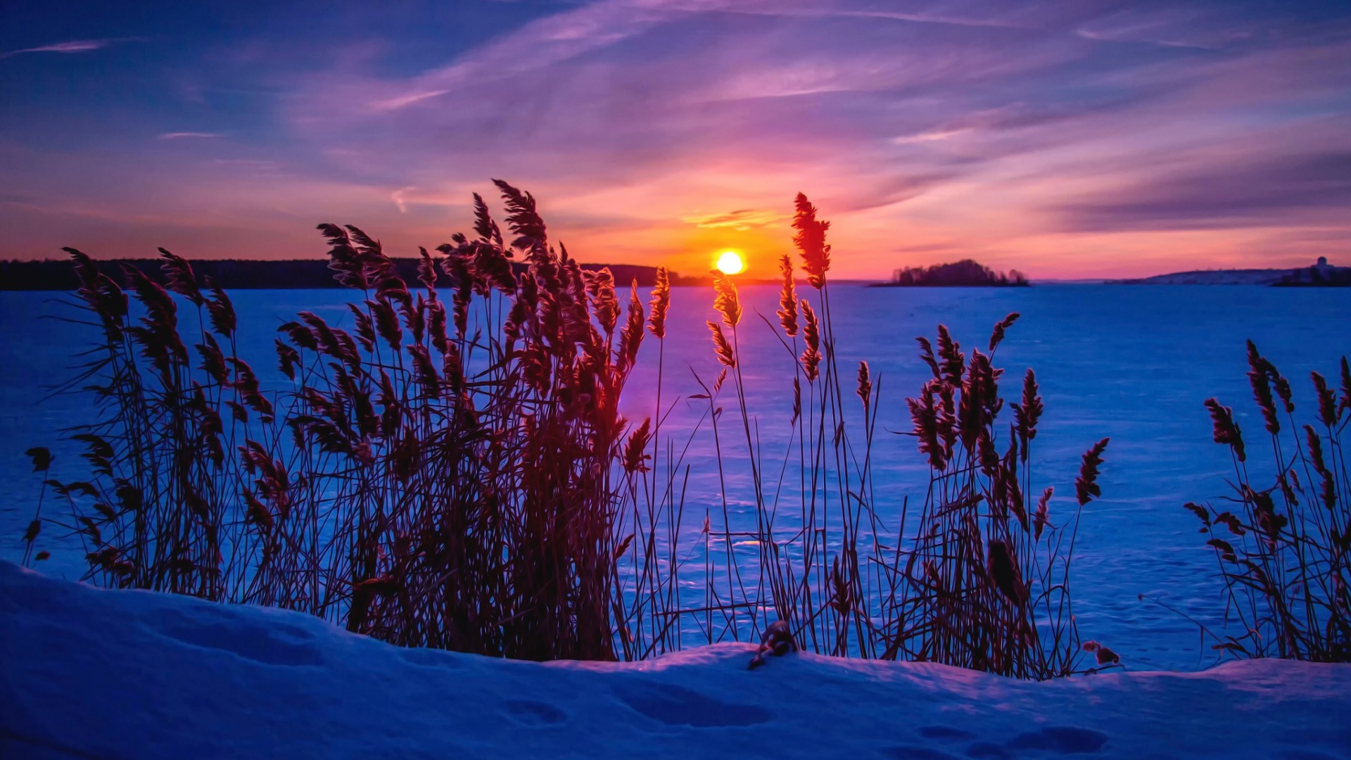 这款冬日雪景夕阳壁纸 适配多尺寸电脑桌面