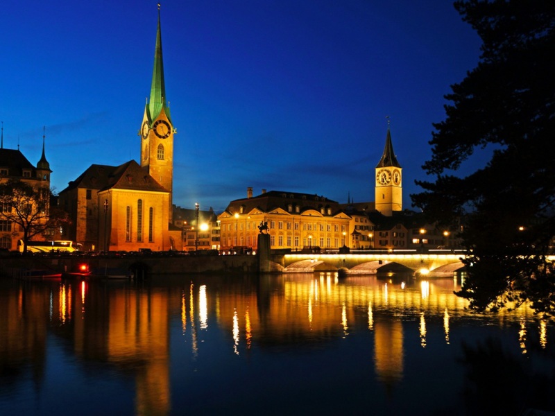 瑞士苏黎世夜晚风景电脑桌面壁纸