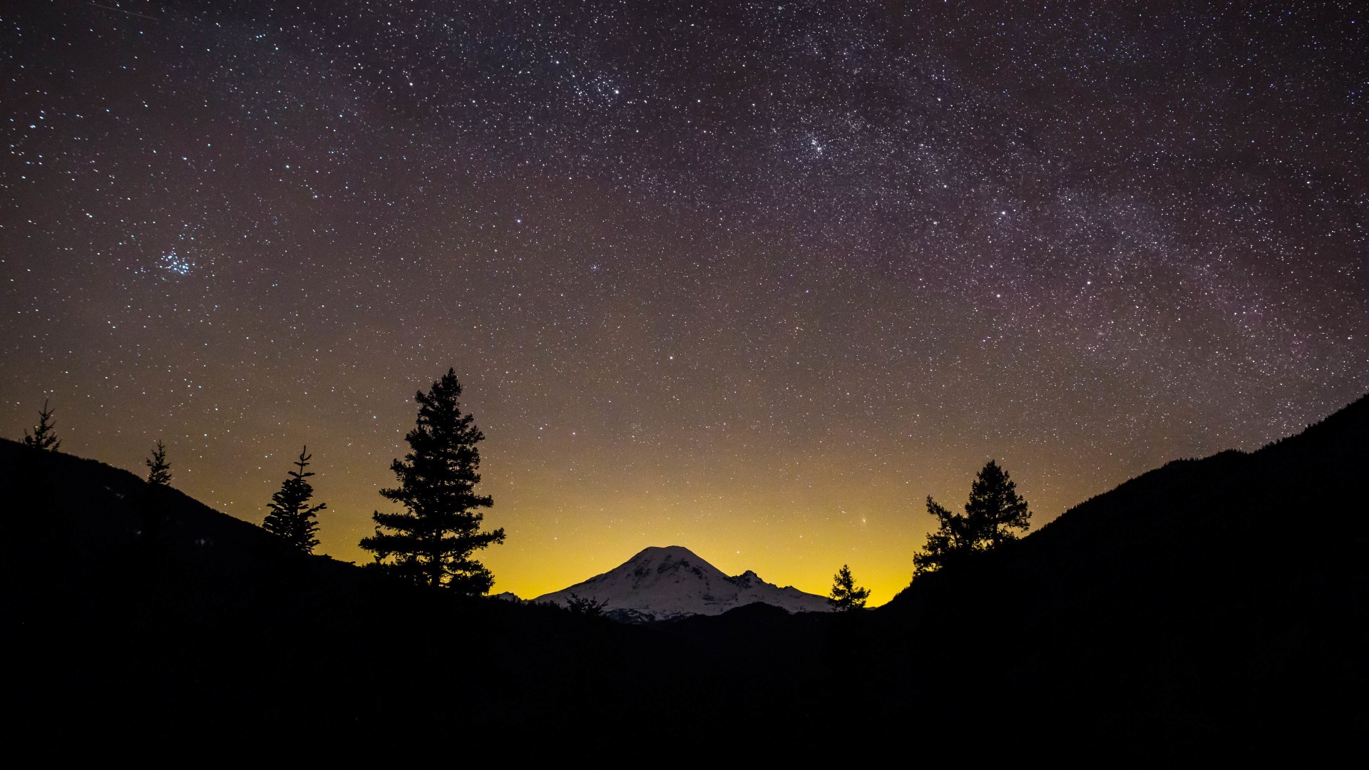 夜晚星空山林风景电脑壁纸
