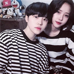 12组简约成熟款情侣头像 高清稳重风格头像合集