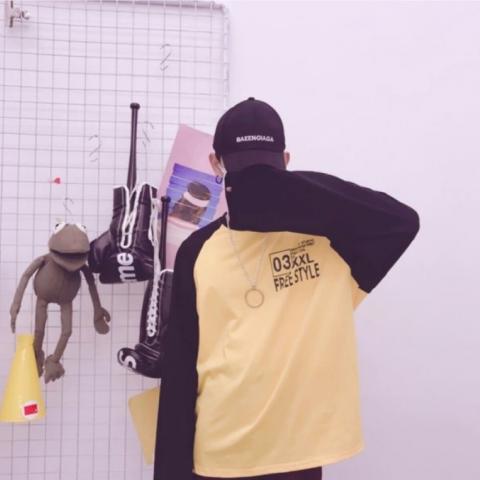 24张高清时尚个性情侣头像 好看又有格调