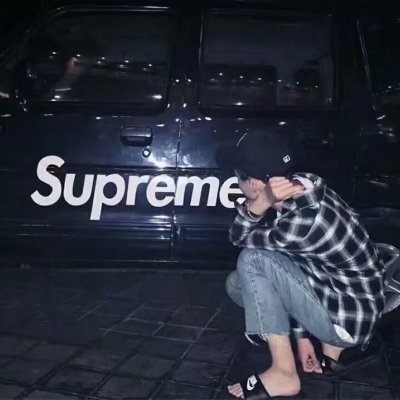 24张高清潮流个性情侣头像 好看又有氛围感