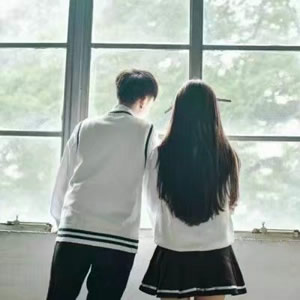 清新氛围感拉满！12组双人背影情侣头像合集