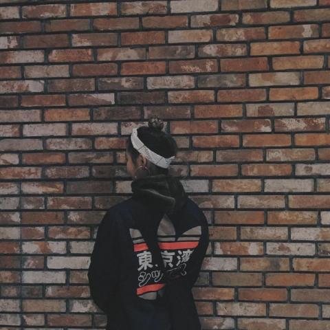 24张冷酷帅气的分开版情侣头像 一男一女高清款