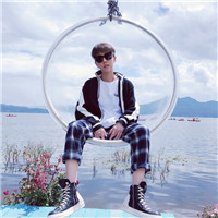 18张个性潮流又清新的情侣头像，好看又有格调