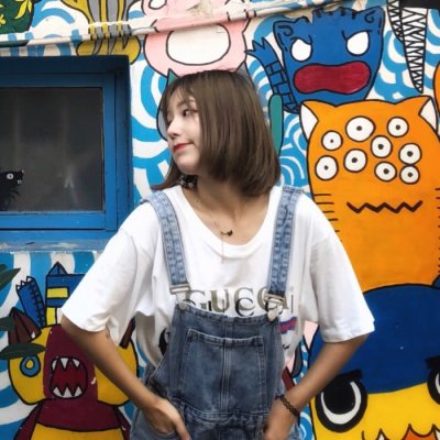 18张高清意境款！一男一女分开的情侣头像合集