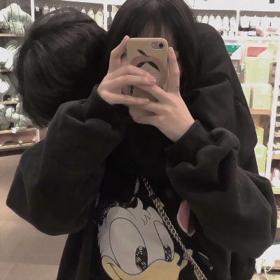 16组浪漫情侣微信头像 帮你开启甜蜜日常