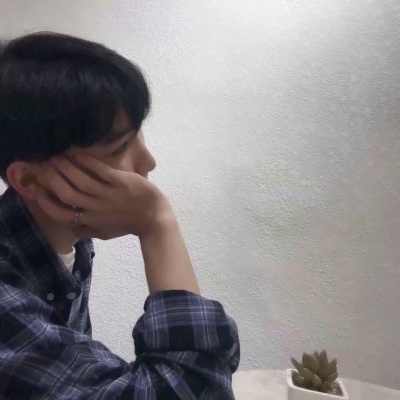 20张高清分开版一男一女潮流情侣头像
