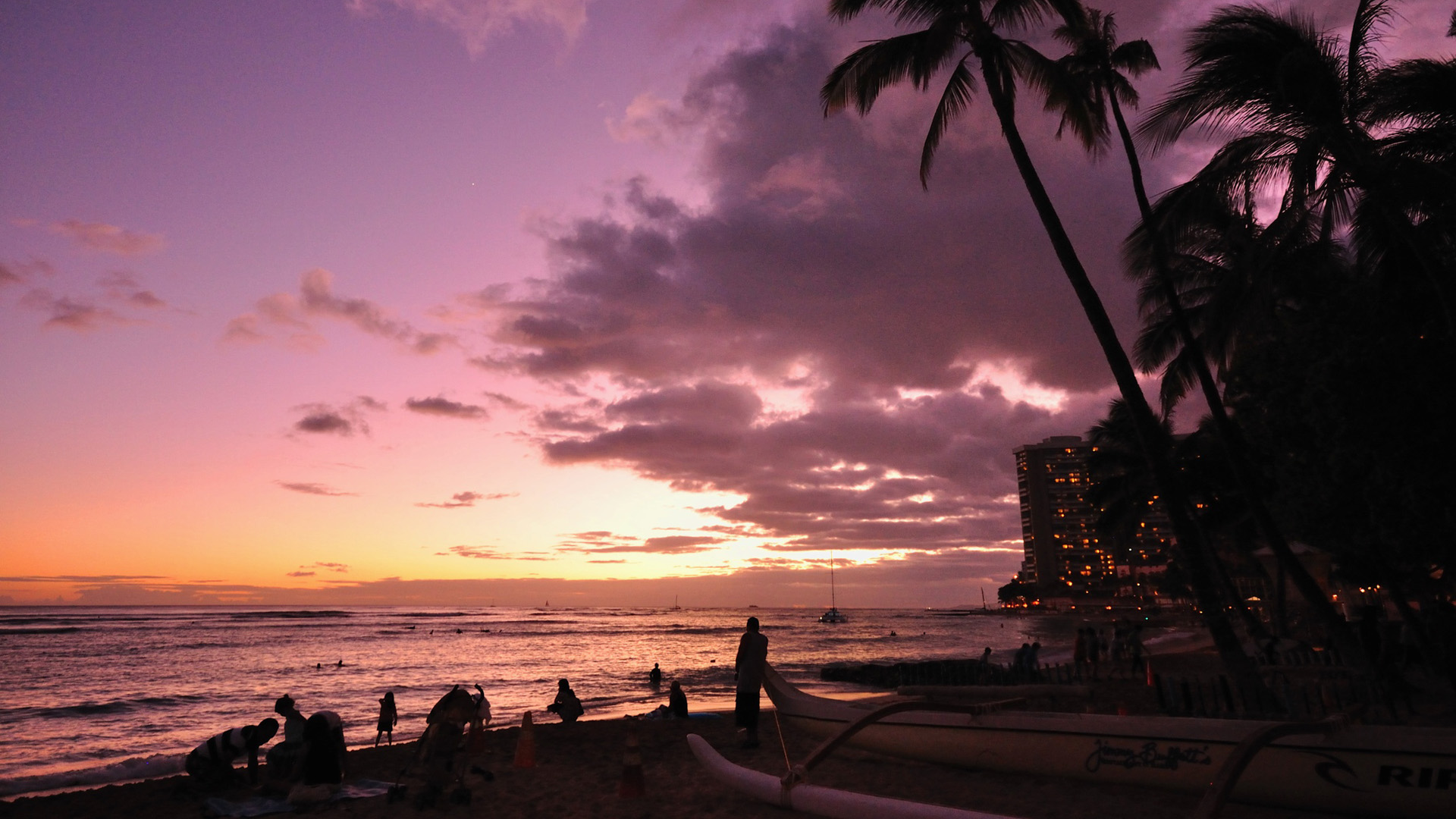 威基基海滩傍晚迷人风景高清壁纸推荐