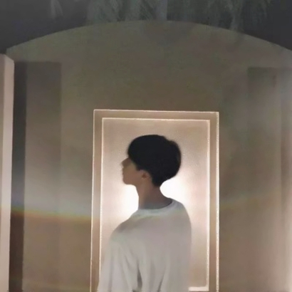 18张高清好看的一男一女唯美微信情侣头像