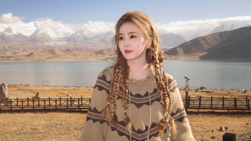 麻花辫白鹿造型美女电脑桌面壁纸分享