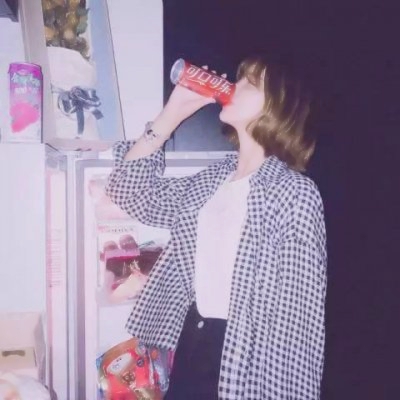 24组高清一男一女情侣头像 一人一张分开款
