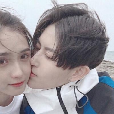 24组浪漫情侣头像 高清好看的两张一组情头合集