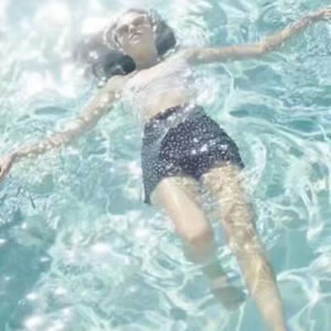 情侣微信头像一男一女合集 帮你找回恋爱的甜(16张)