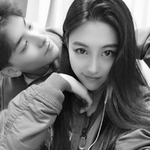 14组高清黑白情侣头像 一对两张超有氛围感