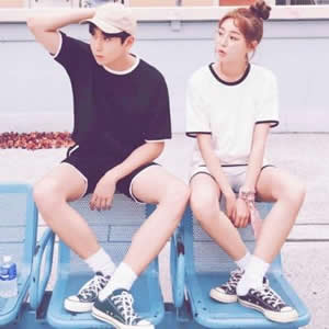 甜到跺脚！16组双人情侣头像 把热恋日常直接焊在头像里