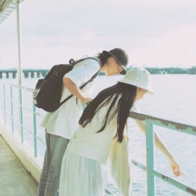 微信情侣头像唯美一对两张 盼长伴永无分别时刻