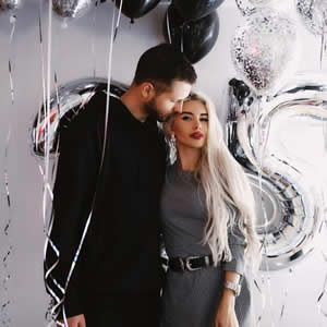 18张高清欧美浪漫情侣头像 适合微信用的唯美恩爱情头