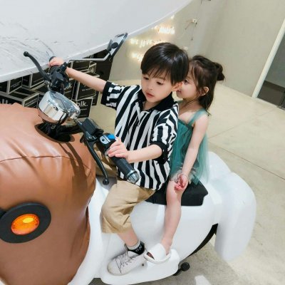 24组超萌小孩情侣头像 高清好看的一对萌娃情头