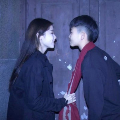20组高清一对两张 微信用的唯美情侣头像合集