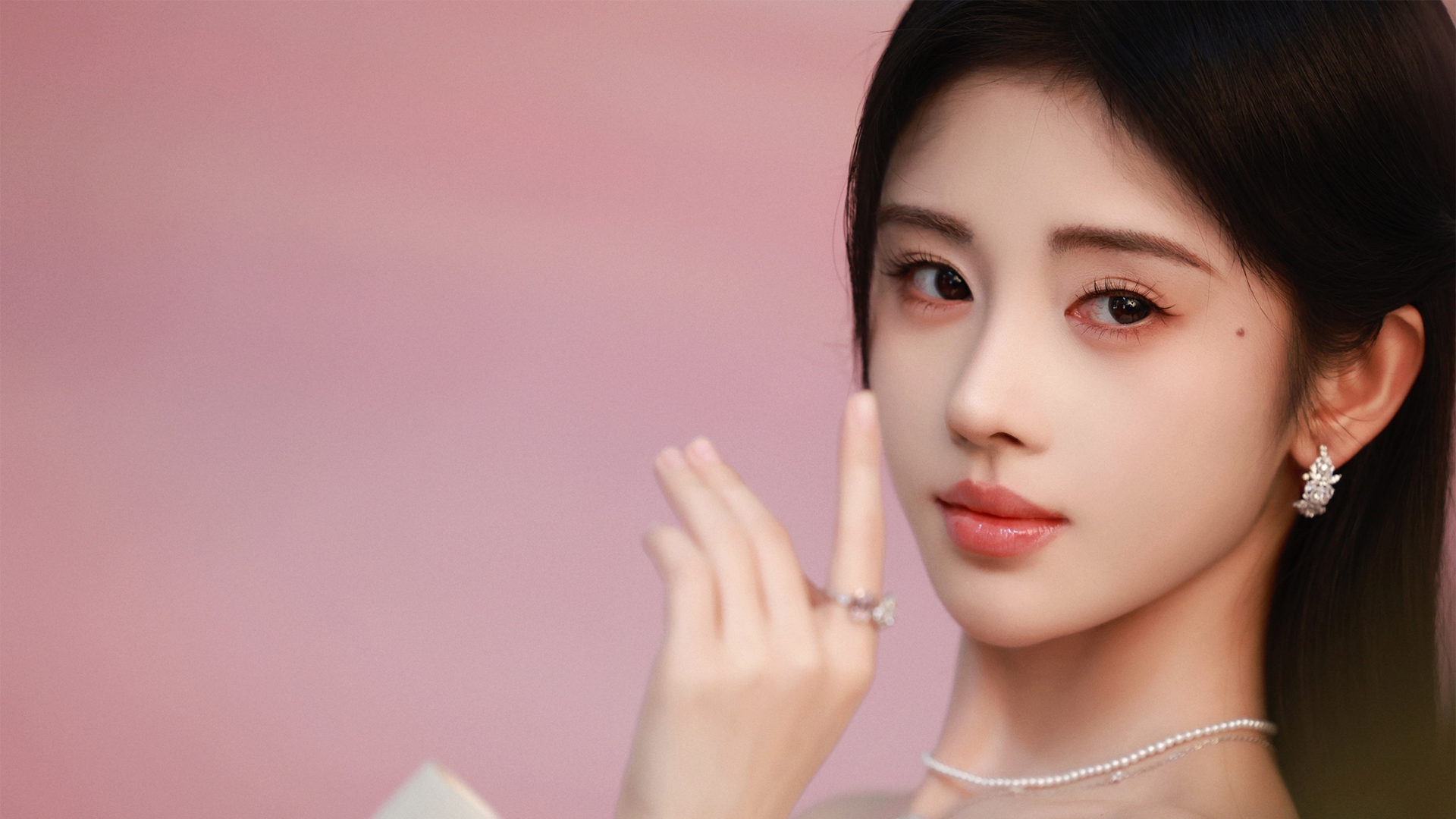 鞠婧祎高清电脑壁纸合集 多款分辨率可选