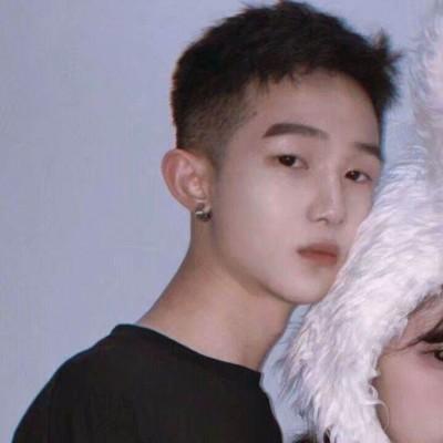 潮男潮女专属！20张高清氛围感情侣头像合集