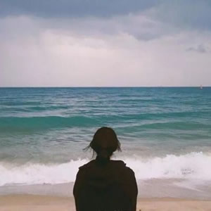 微信情侣头像一男一女 两张分开背影款合集（共12张）