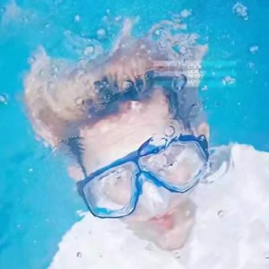 情侣微信头像一男一女合集 帮你找回恋爱的甜(16张)