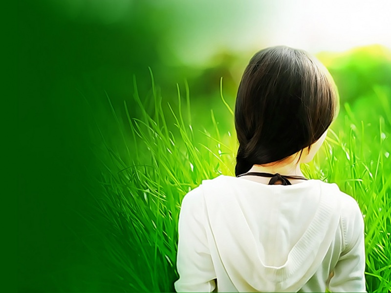 绿野美女高清电脑桌面壁纸分享