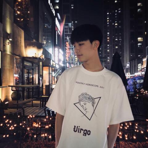 24张冷酷帅气的分开版情侣头像 一男一女高清款