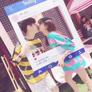 12张高清小清新吻照情侣头像 双人唯美氛围感拉满