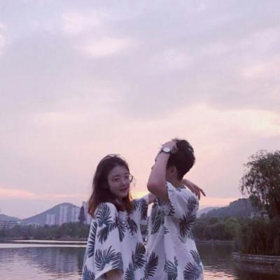 22张高清不撞款好看的情侣头像一对