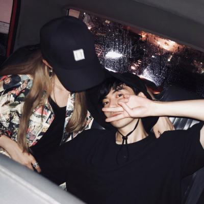 20组新潮高清情侣头像 一对两张任你挑