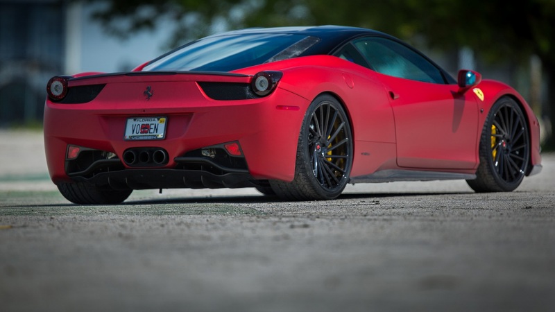 红色法拉利跑车电脑高清壁纸合集
