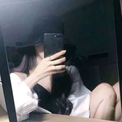 情侣手机控专属！一男一女高清情侣头像合集共26张