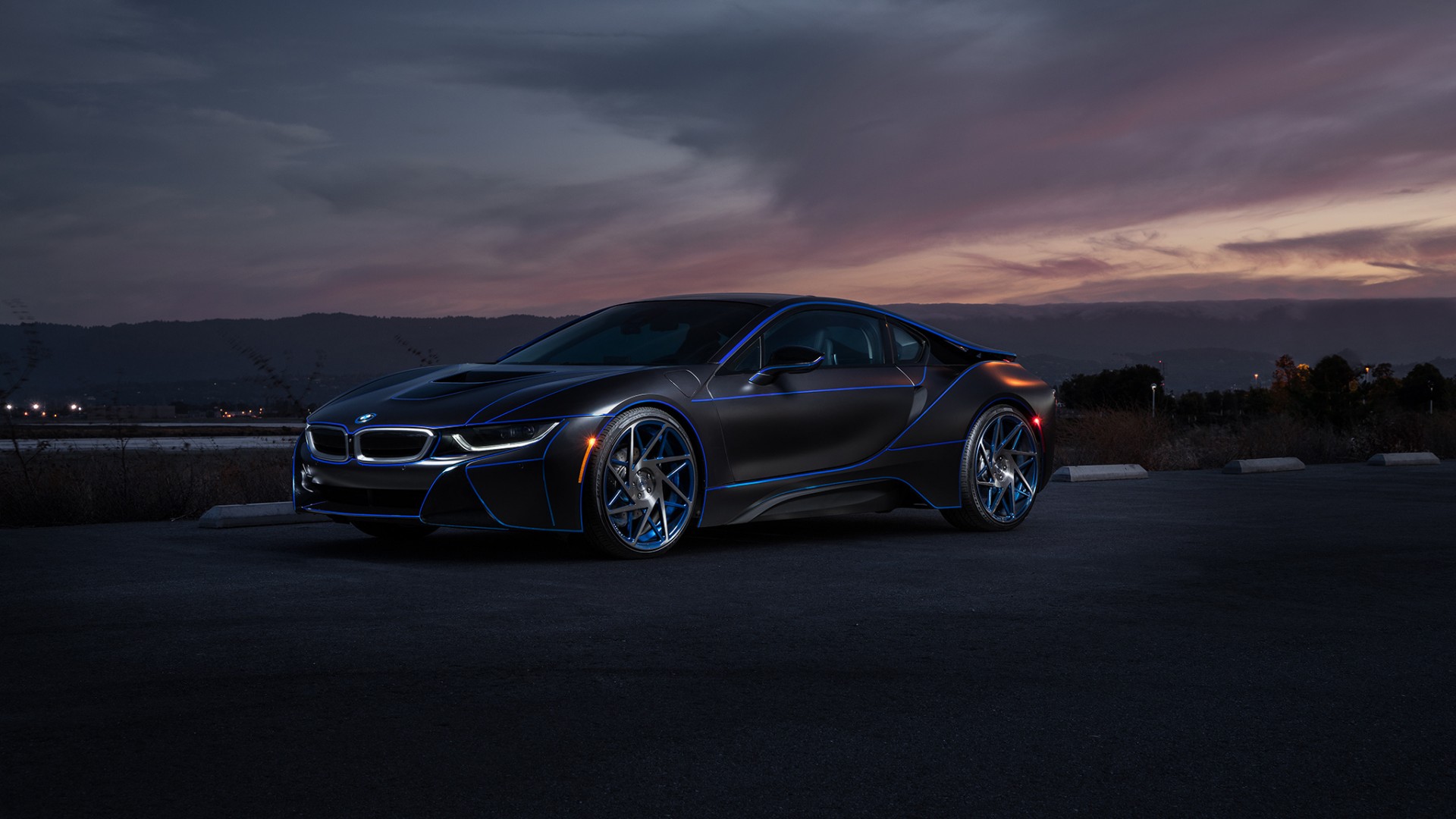 宝马i8 ARISTO高清电脑桌面汽车壁纸分享