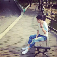 热门低调情侣头像 一男一女共14张