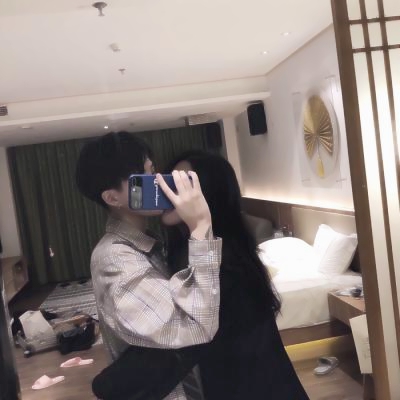 专属不撞款！高清好看的微信情侣头像合集来了（共26张）